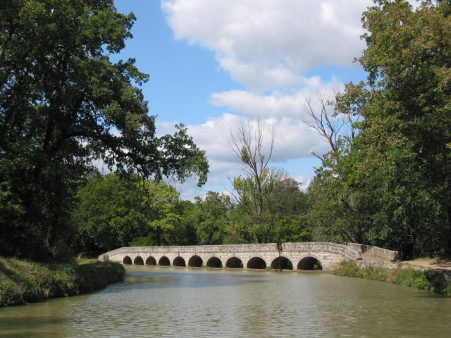 canal_des_deux_mers_638