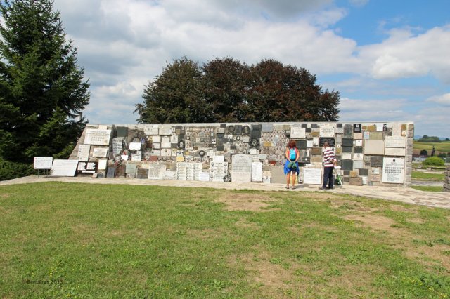 roemer_2494-Mauthausen-Ital-Gedenkstatte