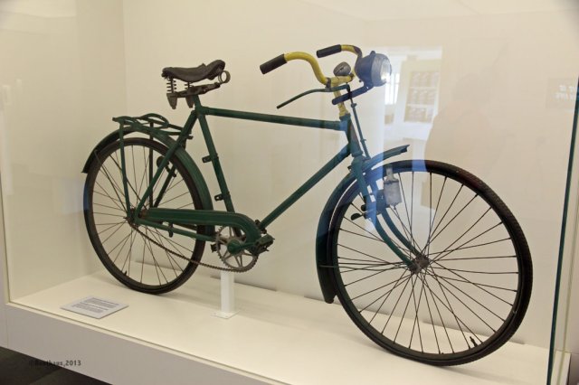 roemer_2513-Fahrrad-Mauthausen