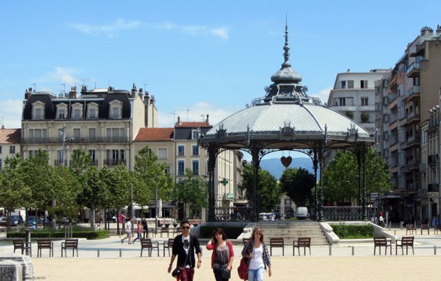 06-05-Pouzin-16-0066-Valence