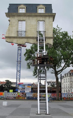 07-12-Nantes-53-0169-Nantes-Place-Bouffay-Kunst
