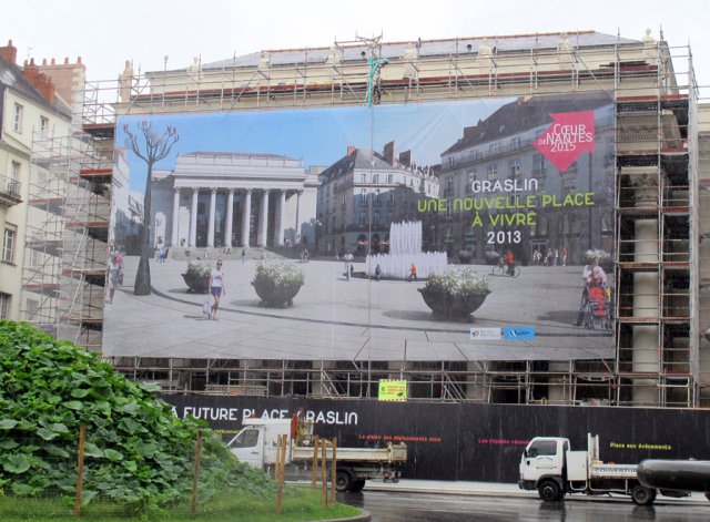 07-13-Nantes-54-Nantes-0178-Place-Graslin-Theater